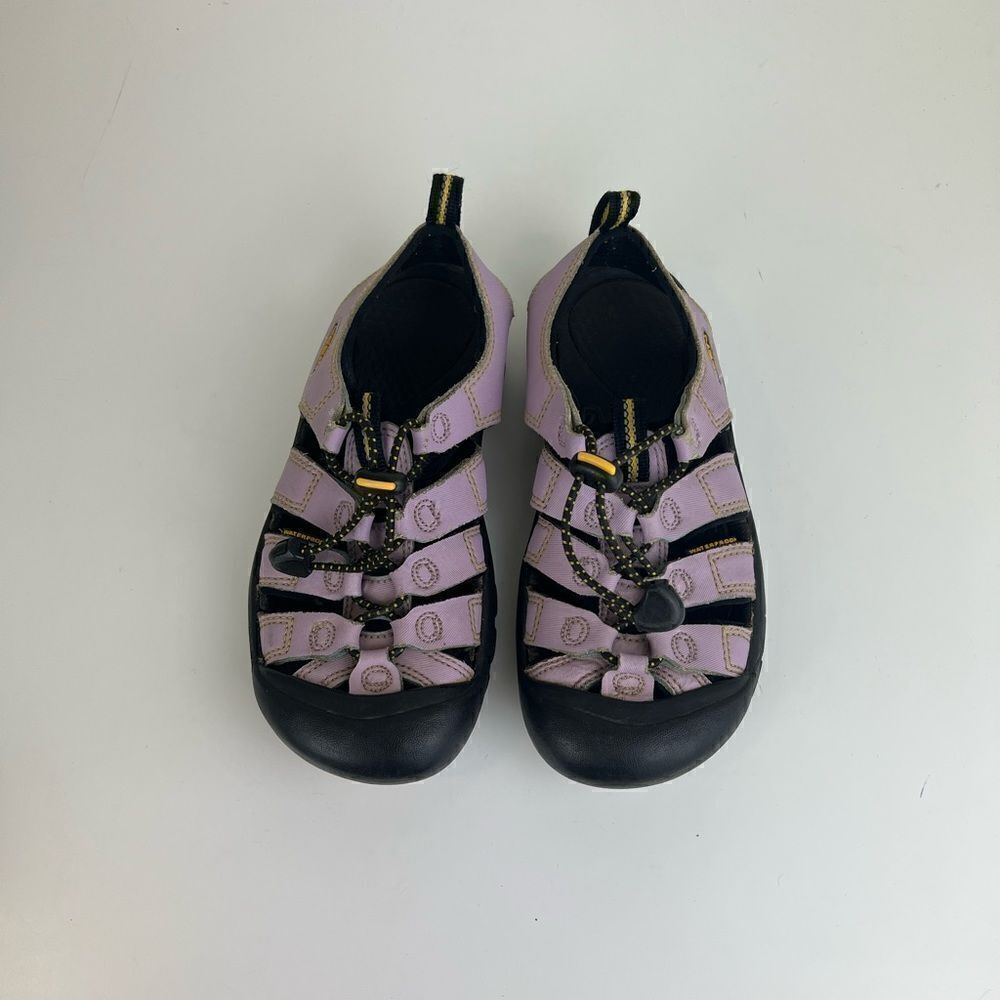 KEEN Newport H2 Girls Size 2 Waterproof Sports Sandals Purple Heart